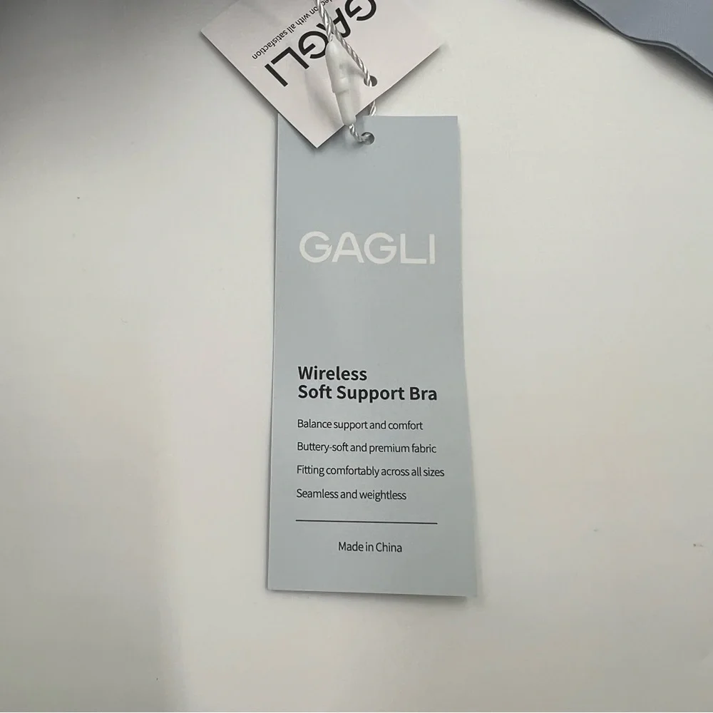 GAGLI Womens Wireless Soft Support Bra Light Blue Seamless Padded Size‎ M NEW